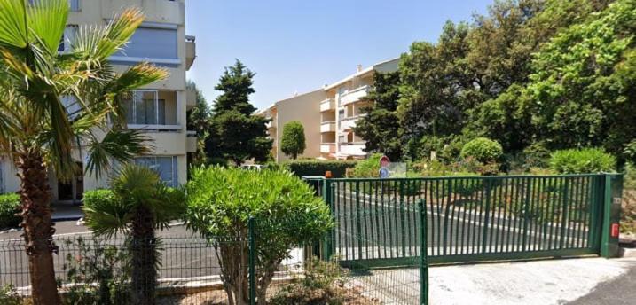Studio B Front De Mer Saint-Raphaël Exteriér fotografie
